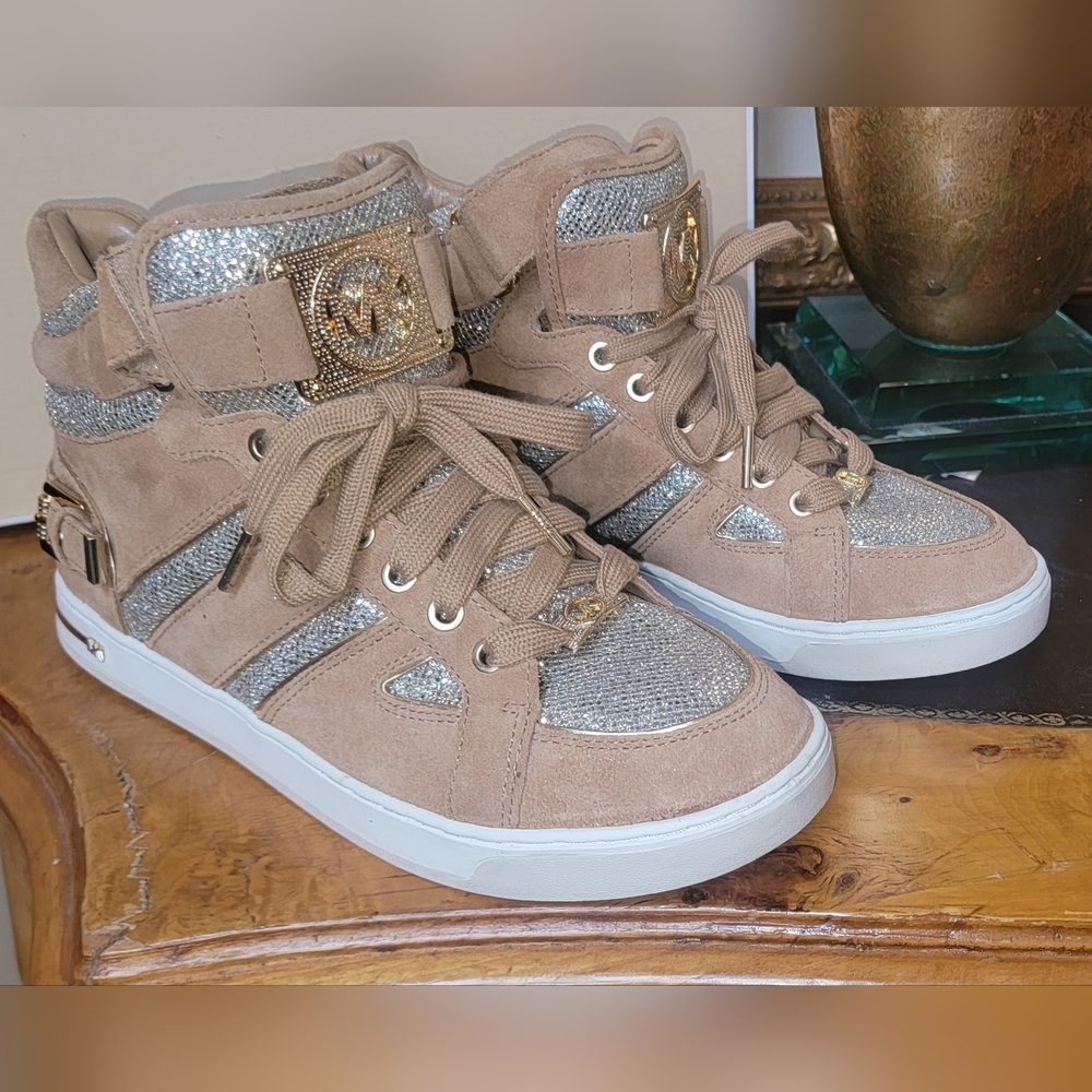 NIB Michael Kors Nikko Dune Tan Suede Wedge Sneaker Glitter Hi Top Rose Gold 9.5